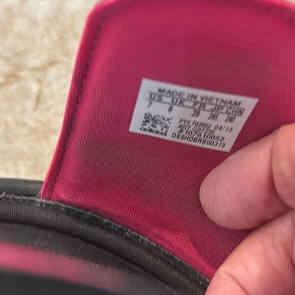 ADIDAS Black Beach Sandals - Picture 7 of 8